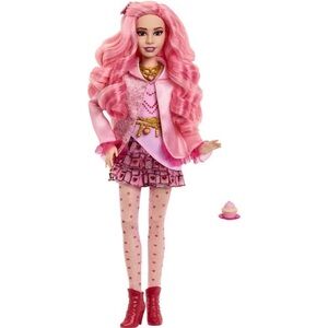Disney Descendants: the Rise of Red Bridget Young Queen of Hearts Doll